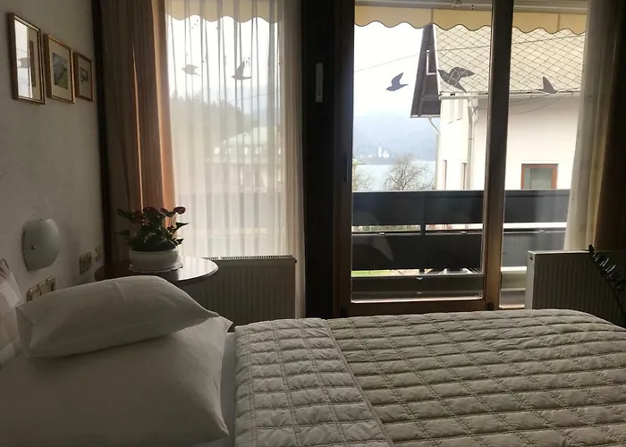 Apartmaji Susnik דירה *