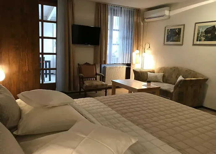 Apartmaji Susnik דירה *